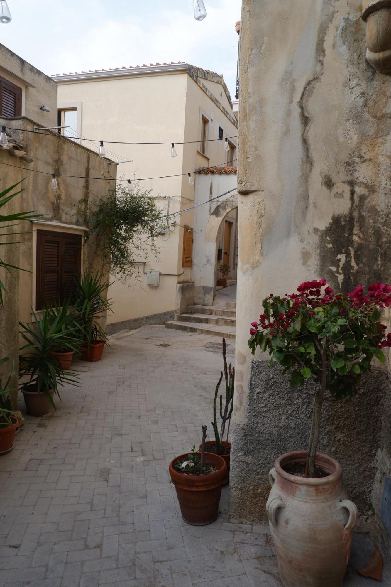 Casa Catale Bed & Breakfast Modica Dış mekan fotoğraf