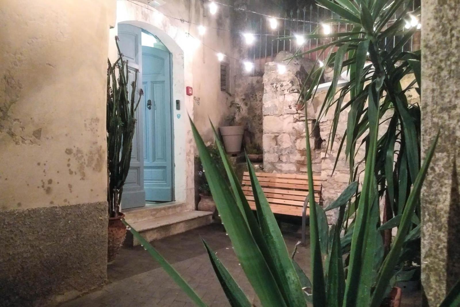 Casa Catale Bed & Breakfast Modica Dış mekan fotoğraf